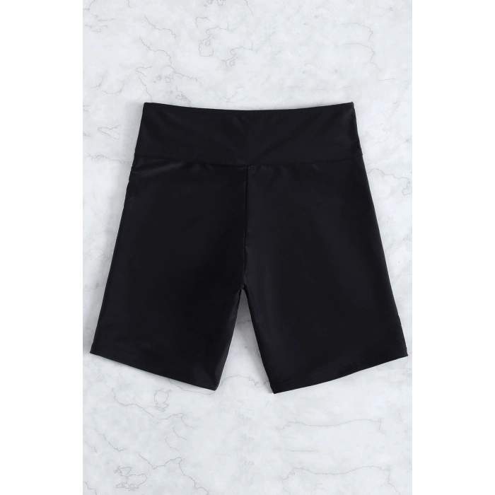 Kadın Siyah Önden Bağcıklı Deniz Şortu