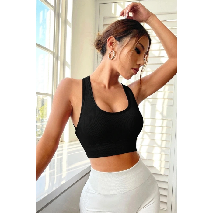 Kadın Siyah Sırtı Çapraz Lastik Detaylı Crop Top Bluz