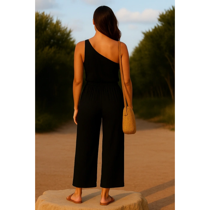 Kadın Siyah Tek Omuzlu Şık Bluz & Geniş Paça Pantolon İkili Takım