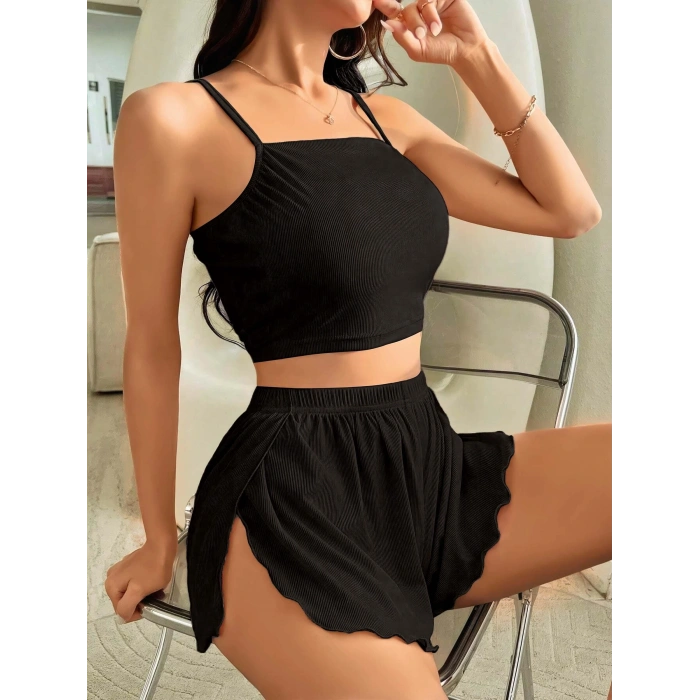 Kadın Siyah Yandan Yırtmaçlı Askılı Şortlu Pijama Takım 5041