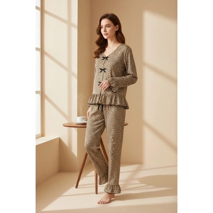 Kadın Uzun Kollu Leopar Desenli Fiyonklu Ev Giyim Pijama Takımı