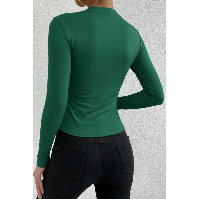 Kadın Yeşil Belden ve Boyundan Büzgü Detaylı Uzun Kollu Bluz