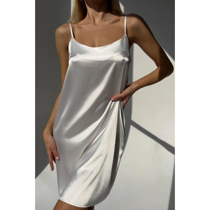 KLASİK PUDRA ASKILI GECELİK & PEMBE ÇİZGİLİ SABAHLIK