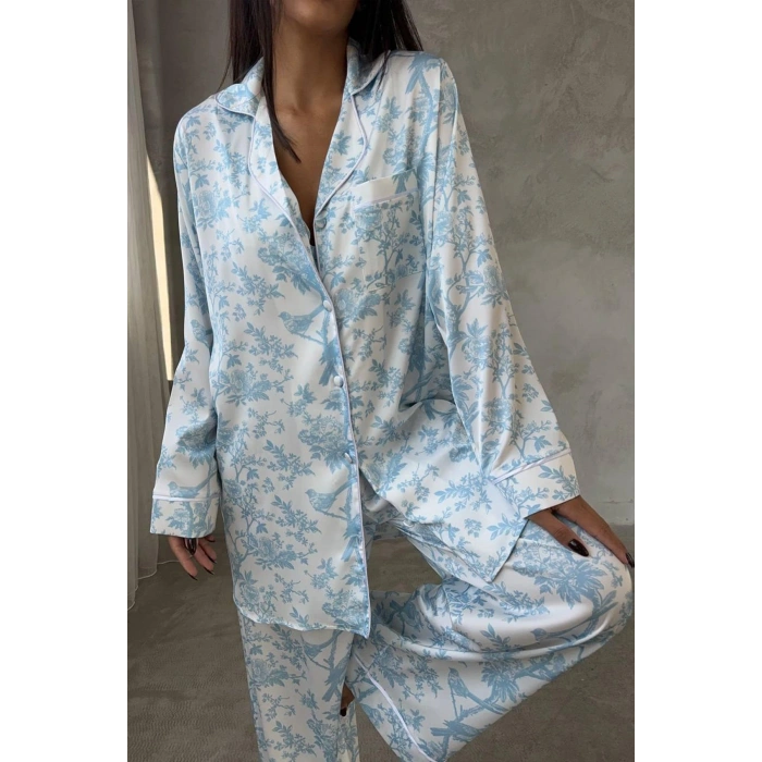 MAVİ KUŞ DİJİTAL BASKILI UZUN SATEN ÜÇLÜ PİJAMA