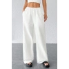 Kadın Beyaz Bol Kesim Cepli Geniş Paça Dökümlü Pantolon