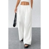 Kadın Beyaz Bol Kesim Cepli Geniş Paça Dökümlü Pantolon