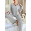 Kadın Gri Çizgili Uzun Kollu Fiyonk Detaylı Pijama Takımı Rahat Mevsimlik