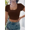 Kadın Kahverengi Yarım Kol Düz Yaka Crop Top Bluz
