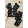 Kadın Siyah Beyaz Kalp Desenli Fiyonklu Kısa Kollu Pijama Takımı