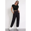 Kadın Siyah Yuvarlak Yaka Yarım Kol Crop Top Bluz
