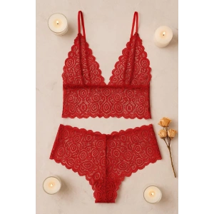 Kadın Kırmızı Dantel Bralet Şort Takımı – Tutkulu ve Çekici İç Giyim