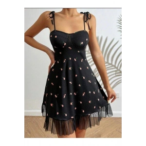 Kadın Siyah Pembe Gül Desenli Askılı Bağlamalı Dantel Detaylı Elbise 5072