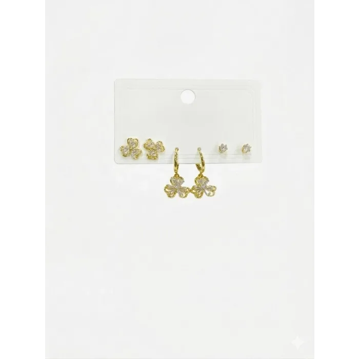 Üç Yaprak Çiçek Detaylı Altılı Küpe - Kp00559