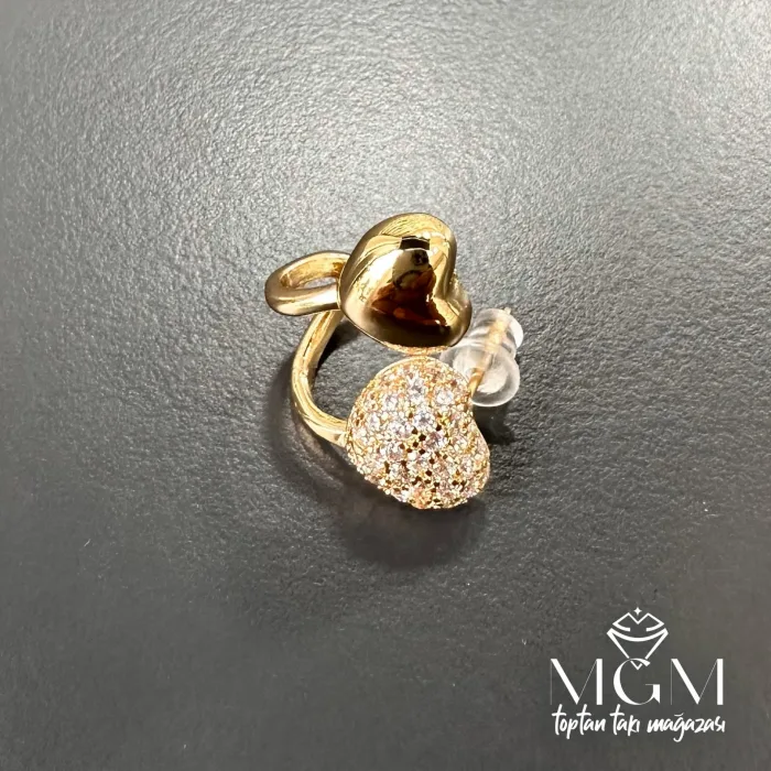 Zirkon Taşlı Pirinç Küpeler - Kp00136