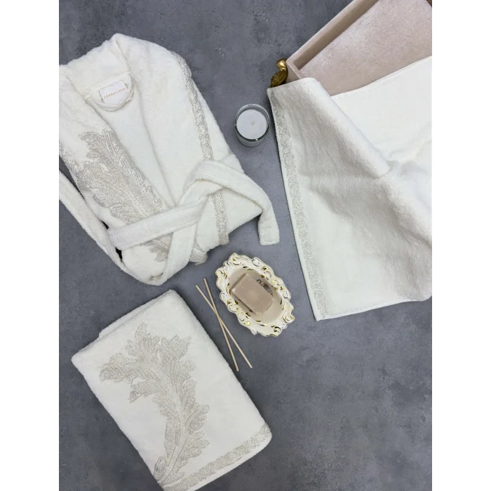 Zebra Casa Gisele 6 Parça %100 Pamuk Aile Bornoz Seti-Krem/Krem