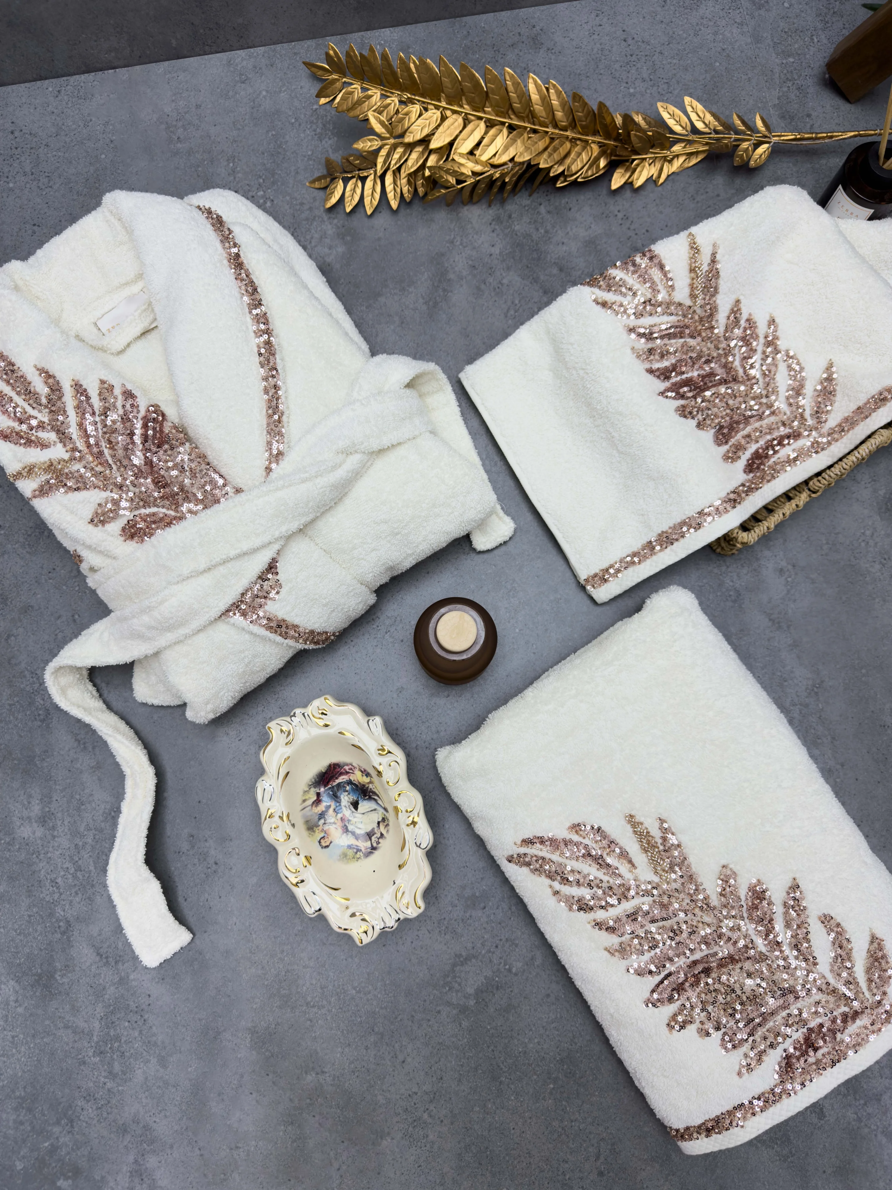 Zebra Casa Carolıne 6 Parça %100 Pamuk Aile Bornoz Seti-Krem/Krem