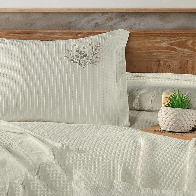 Zebra Casa Daisy Pike Takımı Çift Kişilik-Krem