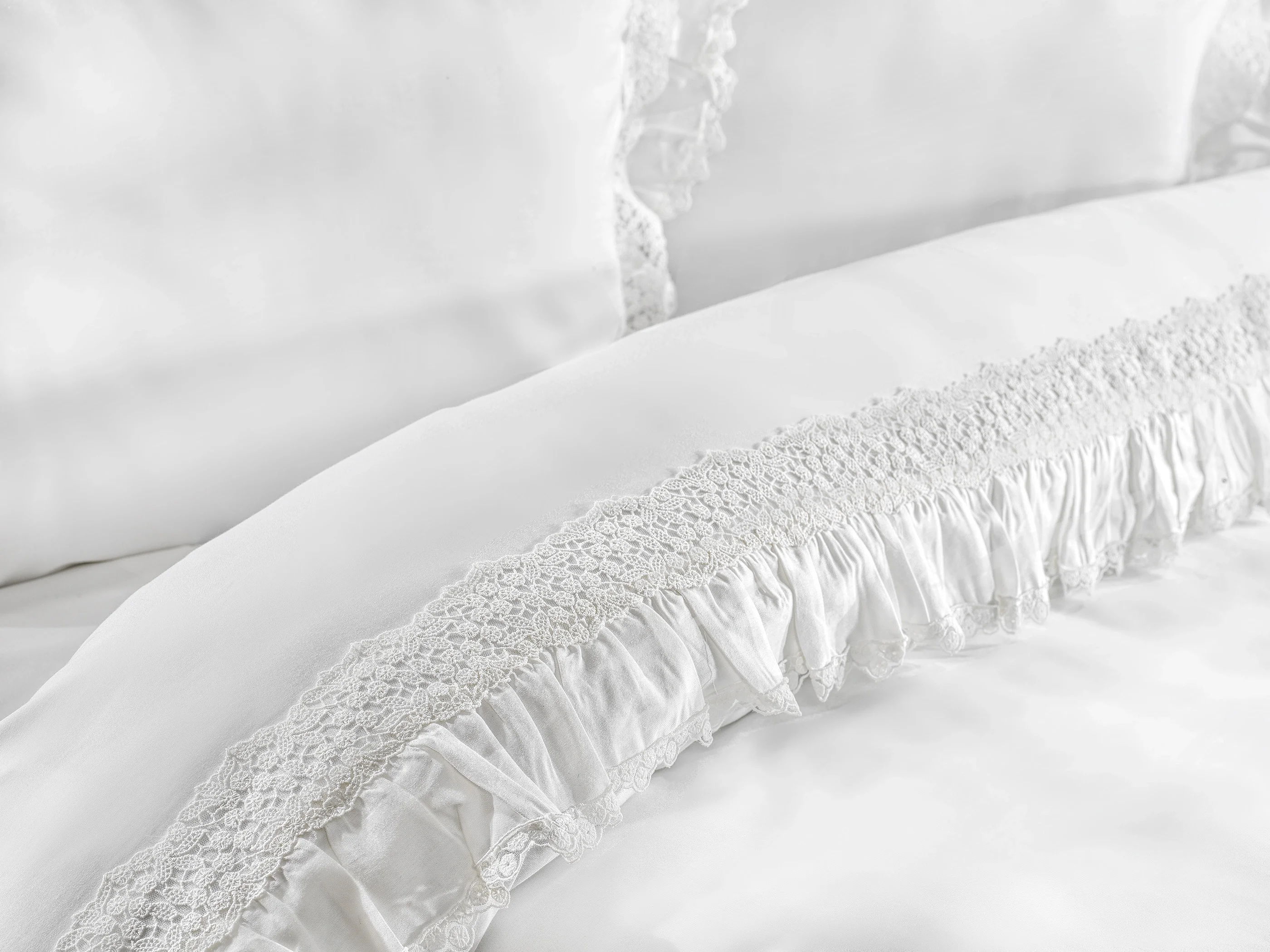 Zebra Casa Maggıe 6 Parça Çift Kişilik Dantelli Nevresim Takımı-Krem