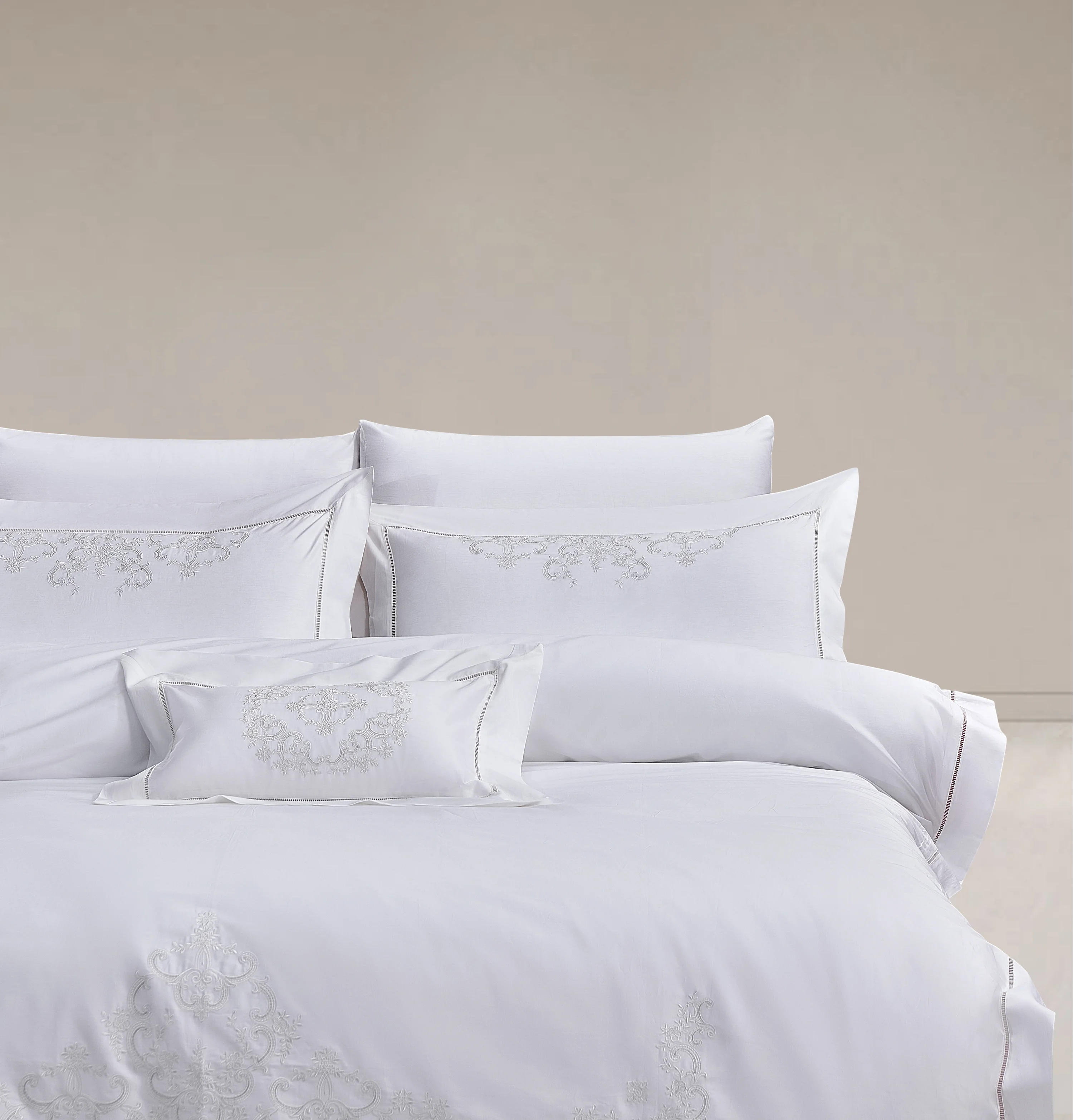 Zebra Casa Melvin 7 Parça Çift Kişilik Luxury Dantelli Nevresim Takımı-Krem 400Tc