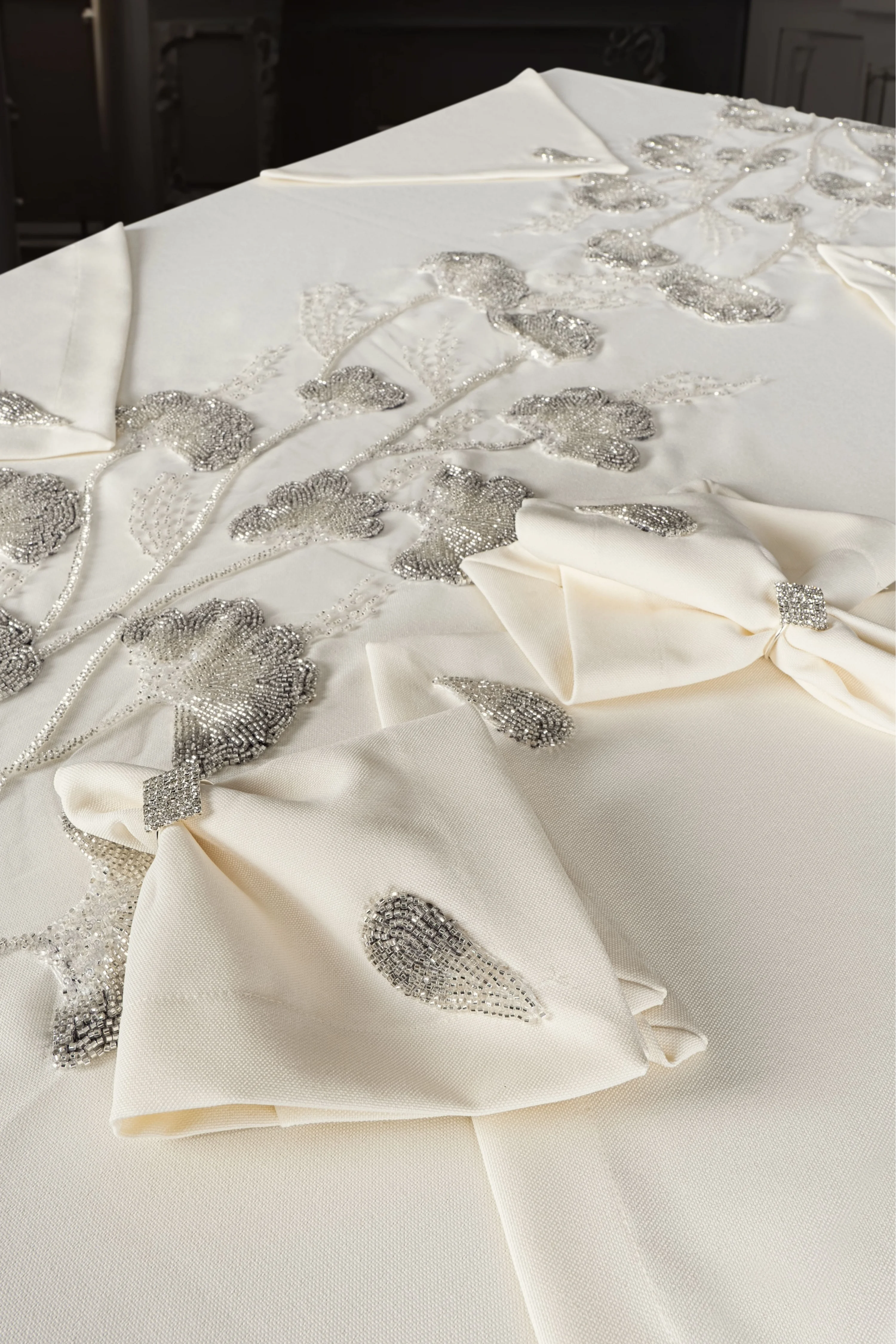 Zebra Casa Mila 25 Parça Masa Örtüsü Set-Krem