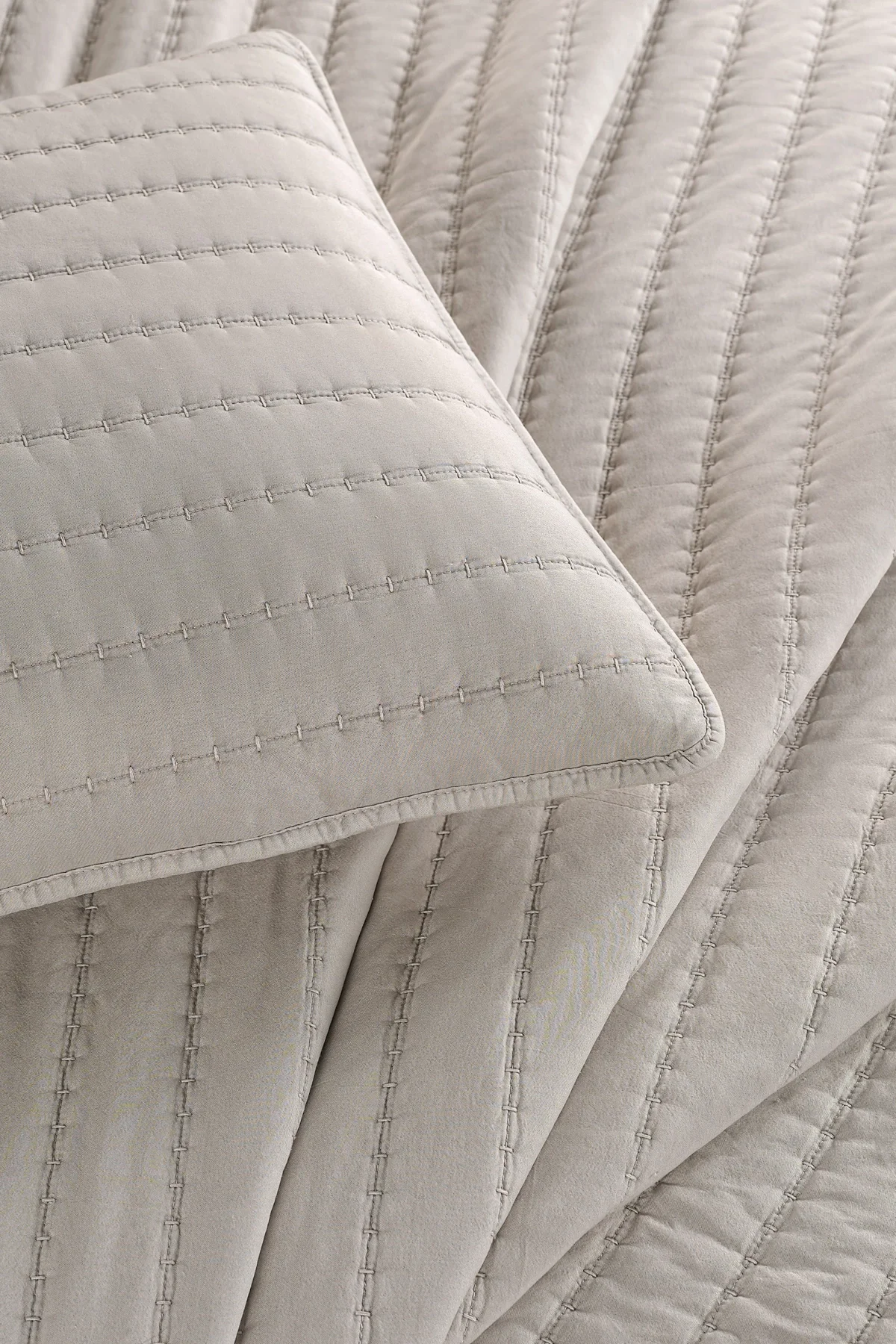 Zebra Casa Nelda Çift Kişilik Yatak Örtüsü-Vizon