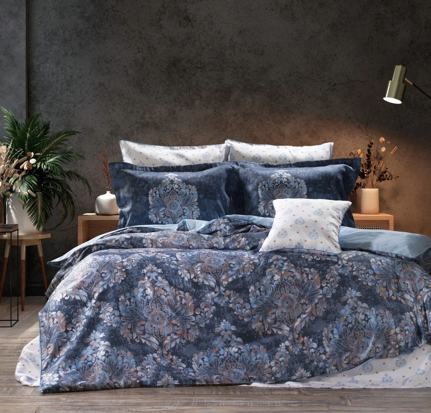 Zebra Casa Ren 7 Parça İpek Nevresim Takımı Çift Kişilik