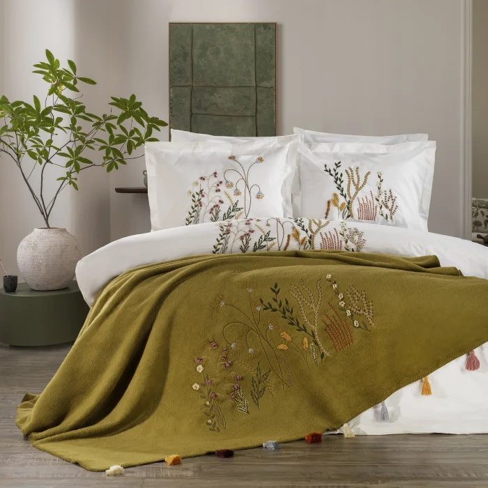 Zebra Casa Lenora 7 Parça El İşi Nakışlı Battaniye Seti-Yeşil