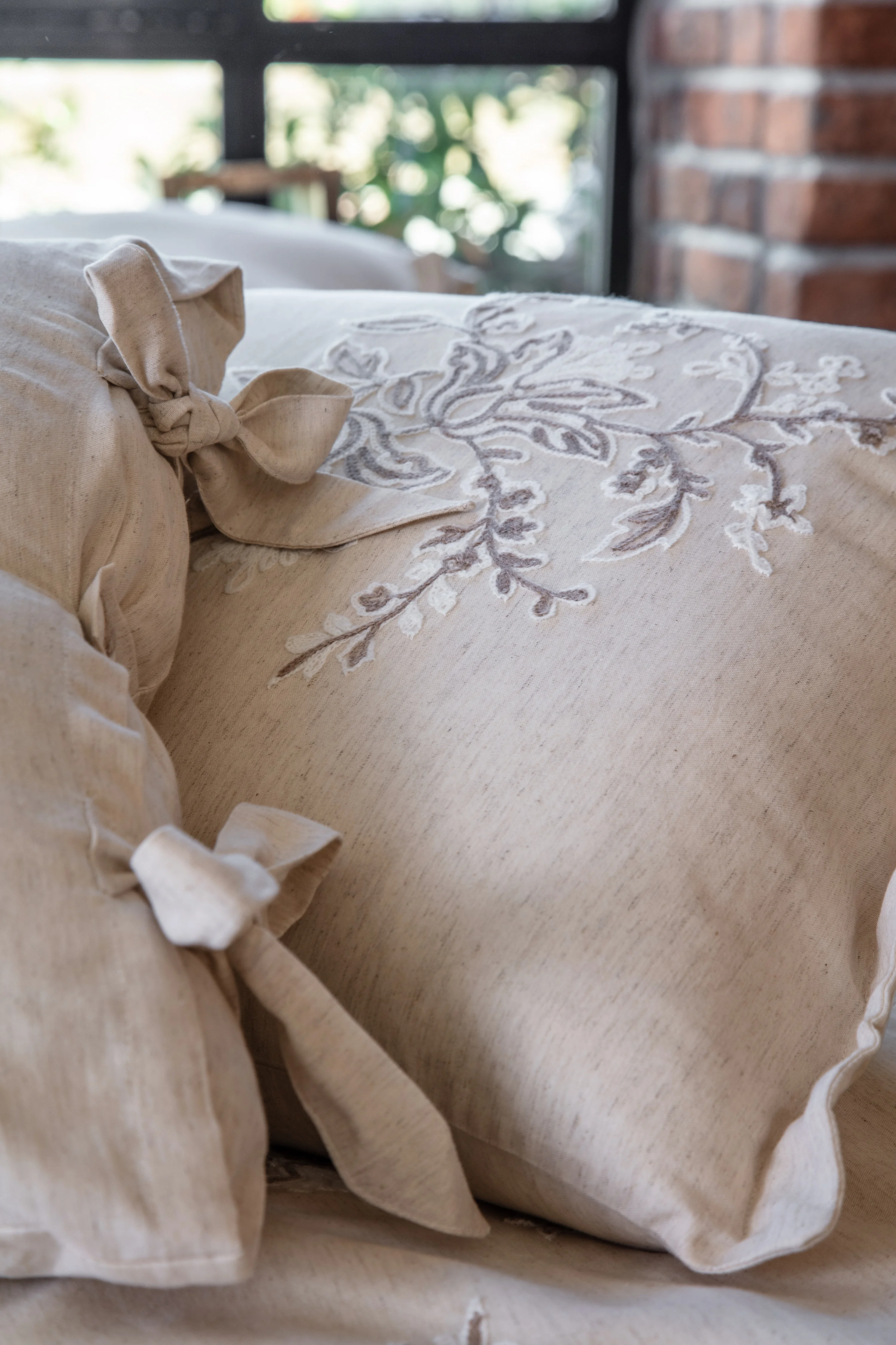 EcoCotton Libera Çift Kişilik Nevresim Takımı %100 Pamuk Keten Süzene Nakışlı-Krem/Bej