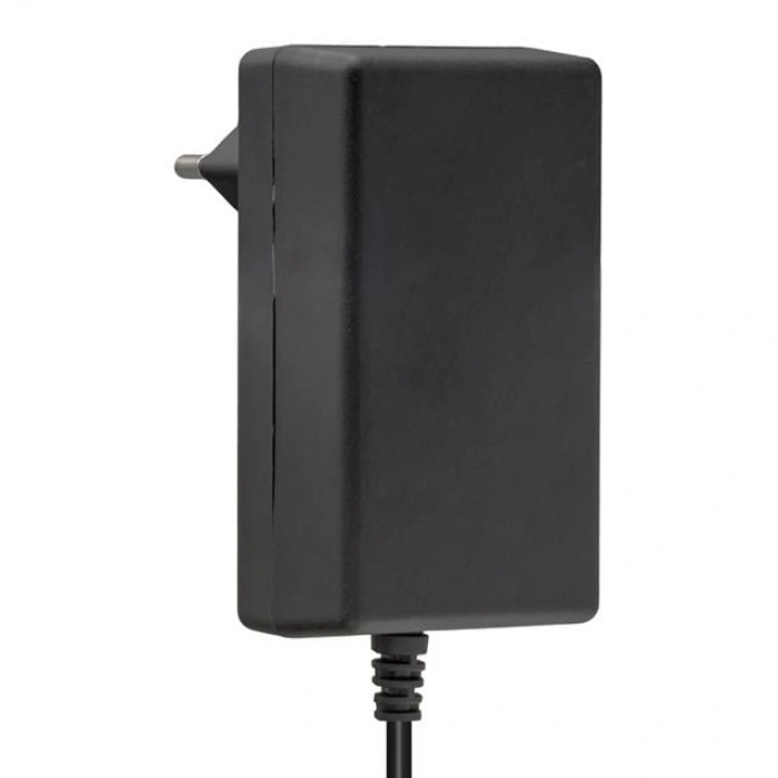 Weko 12 Volt - 1.5 Amper 5.5*2.5 Uçlu Yerli Üretim Plastik Kasa Priz Tipi Adaptör