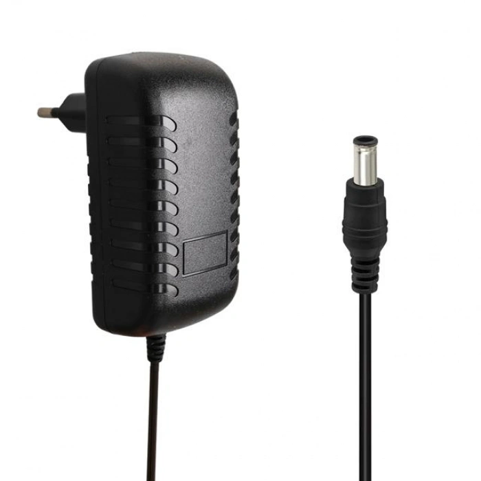 Weko WK-24327 12 Volt - 2.5 Amper 5.5*2.5 Uçlu Yerli Üretim Plastik Kasa Priz Tipi Adaptör