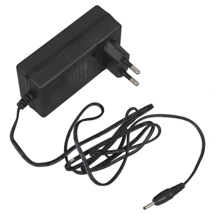 Weko WK-38112 Yerli Üretim 12 Volt - 2 Amper 2.5*0.7 Mm Uçlu Priz Tipi Adaptör