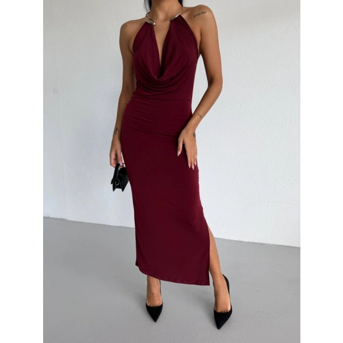 Kadın Boyun Aksesuarlı Halter Yaka Maxi Boy Sandy Kumaş Elbise