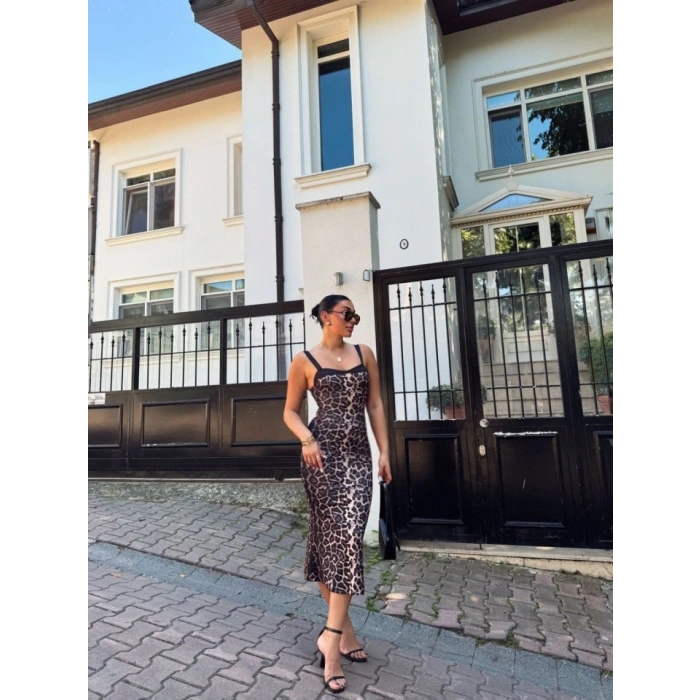 Kadın Dalgıç Kumaş Dijital Leopar Baskılı Midi Boy Elbise