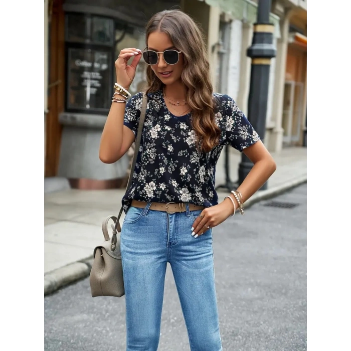 Kadın Kısa Kollu V Yakalı çiçek Baskılı Süprem Bluz
