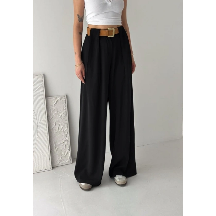 Kadın Pileli Kemerli Pantolon