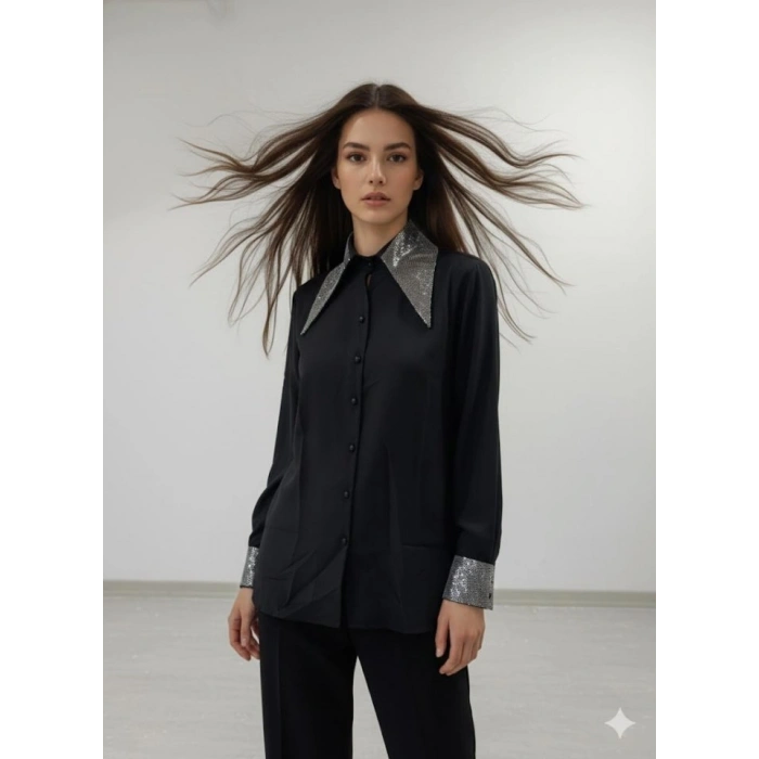 Kadın Uzun Kollu Yaka Ve Manşet Detay Gömlek