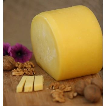 Dinlenmiş Taze Kaşar Peyniri - 1 Kg