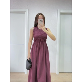 Kolsuz Göğüs Lastıklı Uzun Elbise - Bordo