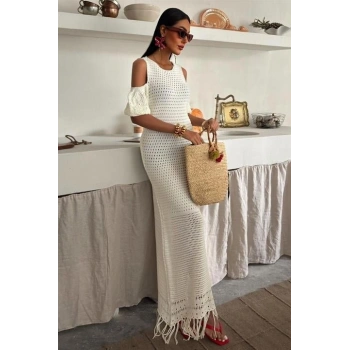 Omuz Detaylı Etek Ücü Püsküllü Triko Elbise 2862