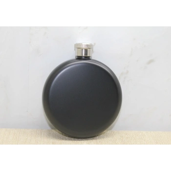 Yuvarlak Tekli Matara Siyah