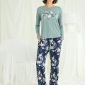 Çiçek Ve Yaprak Desenli Baskılı Pijama Takımı