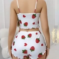 Kadın Beyaz Çilek Desenli Şortlu Pijama Takımı Sevimli Rahat 2’li Set