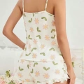 Kadın Ekru Çiçek Baskılı Şortlu Gecelik Pijama Takımı Rahat Şık 2’li Set