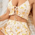 Kadın Ekru Çiçek Desenli Askılı Şortlu Pijama Takımı Rahat Şık 2’li Set