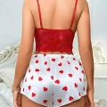 Kadın Kırmızı Kalp Desenli Şortlu Askılı Dantel Detaylı Pijama Takımı