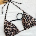 Kadın Leopar Desenli Ve Siyah Minimal Kesim Üçgen Bikini Üstü