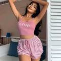 Kadın Pembe Çizgili Desen Askılı Şortlu Pijama Takımı Rahat Şık 2’li Set