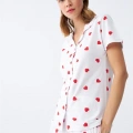 Moda Kadın Beyaz Kırmızı Kalpli Önden Düğmeli Pijama Takımı
