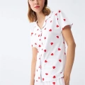 Moda Kadın Beyaz Kırmızı Kalpli Önden Düğmeli Pijama Takımı