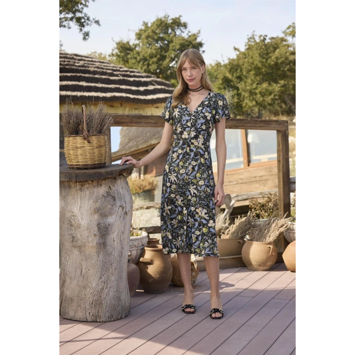 %100 Viskon Desenli Önden Düğmeli Elbise